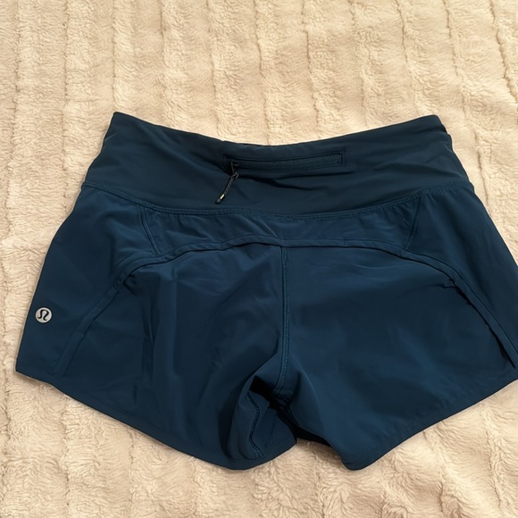 Lululemon Run Times Short II 4” - Picture 2 of 4